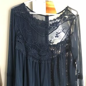 LIKE NEW ALTAR’D STATE SHIRT